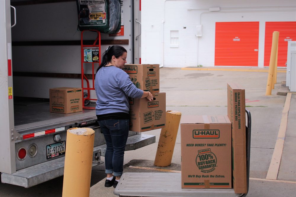 U-Haul Moving & Storage of Danbury