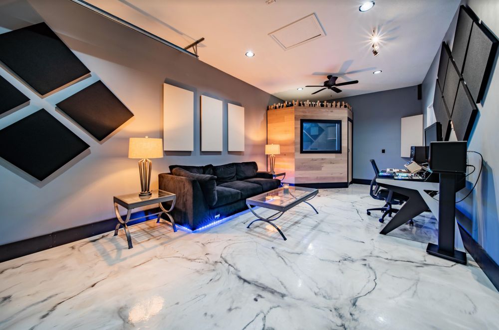 image of business Invictus Floor Coatings