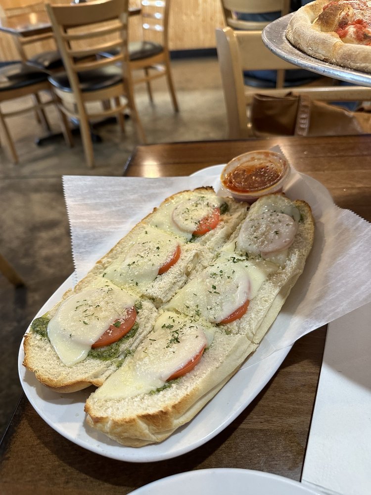 Sal's Family Pizza of Brentwood