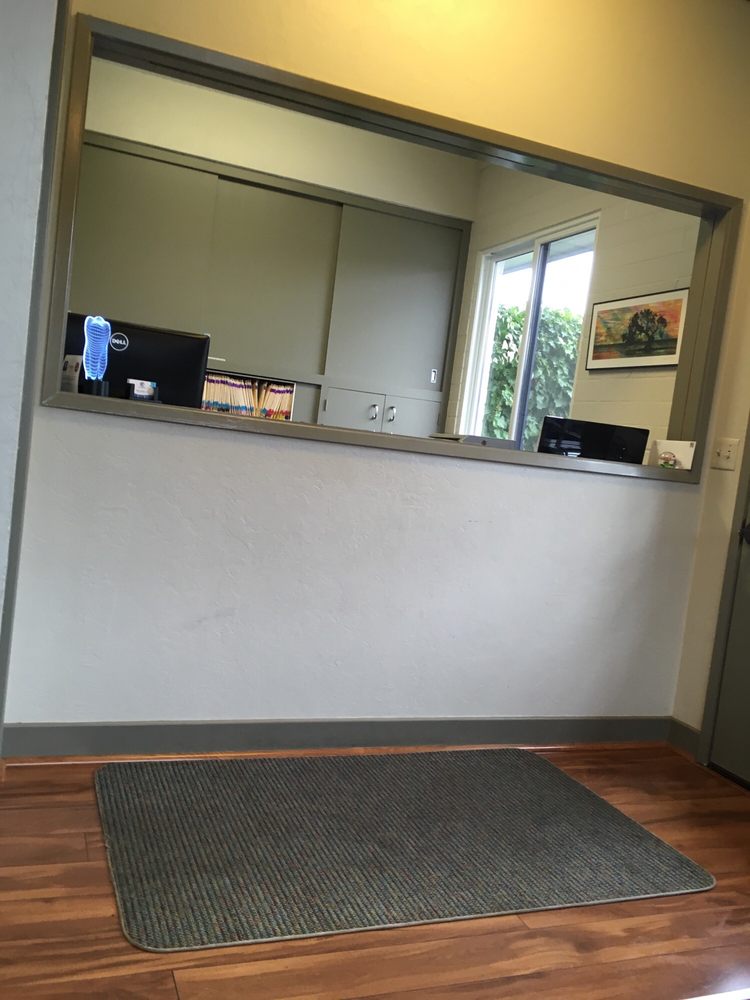 image of business Barnes Derek, DDS