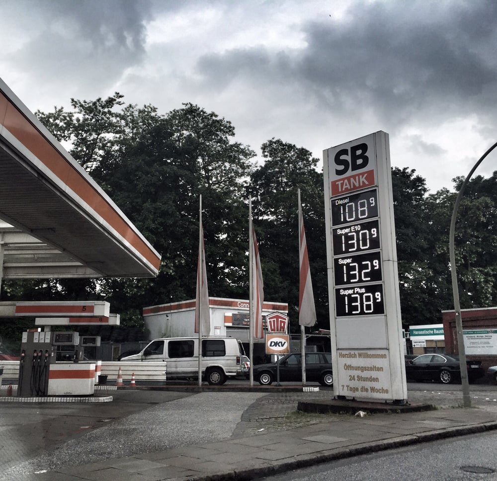 SB Tank Gas Stations Kohlentwiete 14, Bahrenfeld, Hamburg, Germany