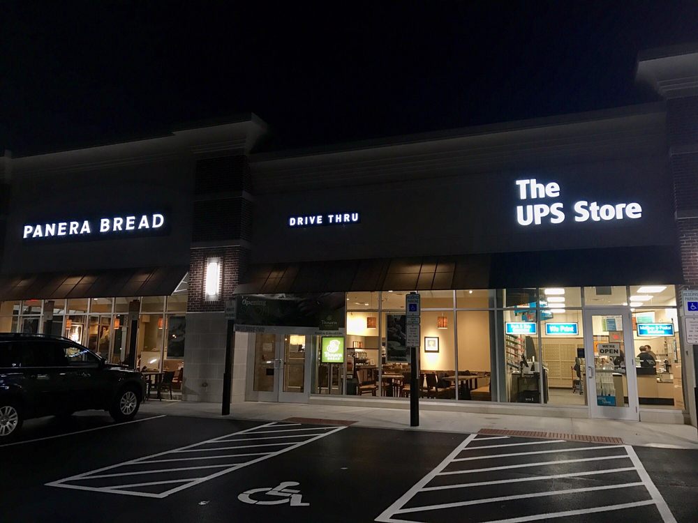 The UPS Store Shipping Centers 1451 Quentin Rd, Lebanon, PA Phone