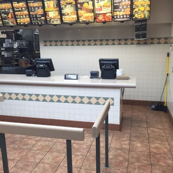 Taco Bell Mexican 1015 1st St Coos Bay Or Restaurant Reviews Photo Of Taco Bell Coos Bay Or United States
