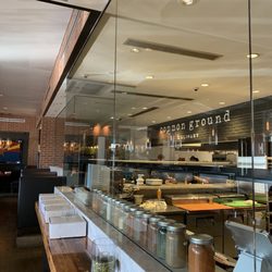 The Collins Small Batch Kitchen 286 Photos 205 Reviews Bars The Collins Small Batch Kitchen 286 Photos 205 Reviews Bars 3160 E Camelback Rd Phoenix Az Restaurant Phone Number Yelp