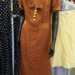 Dress for success chicago illinois yellow Dress for success chicago illinois yellow