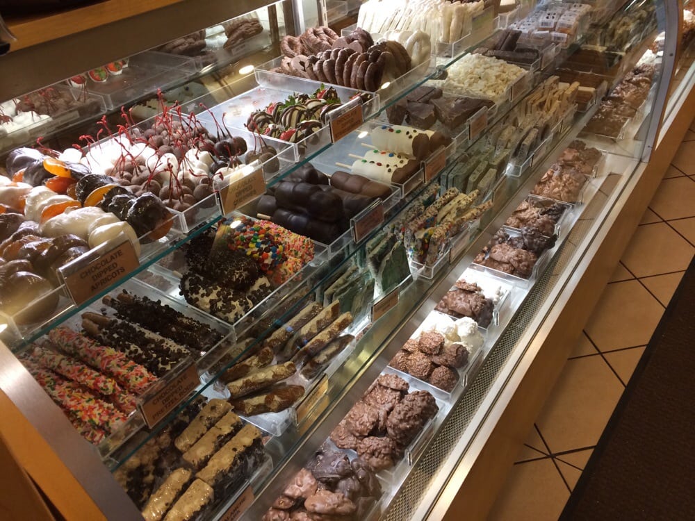 Rocky Mountain Chocolate Factory 21 Photos Candy Stores 401 E