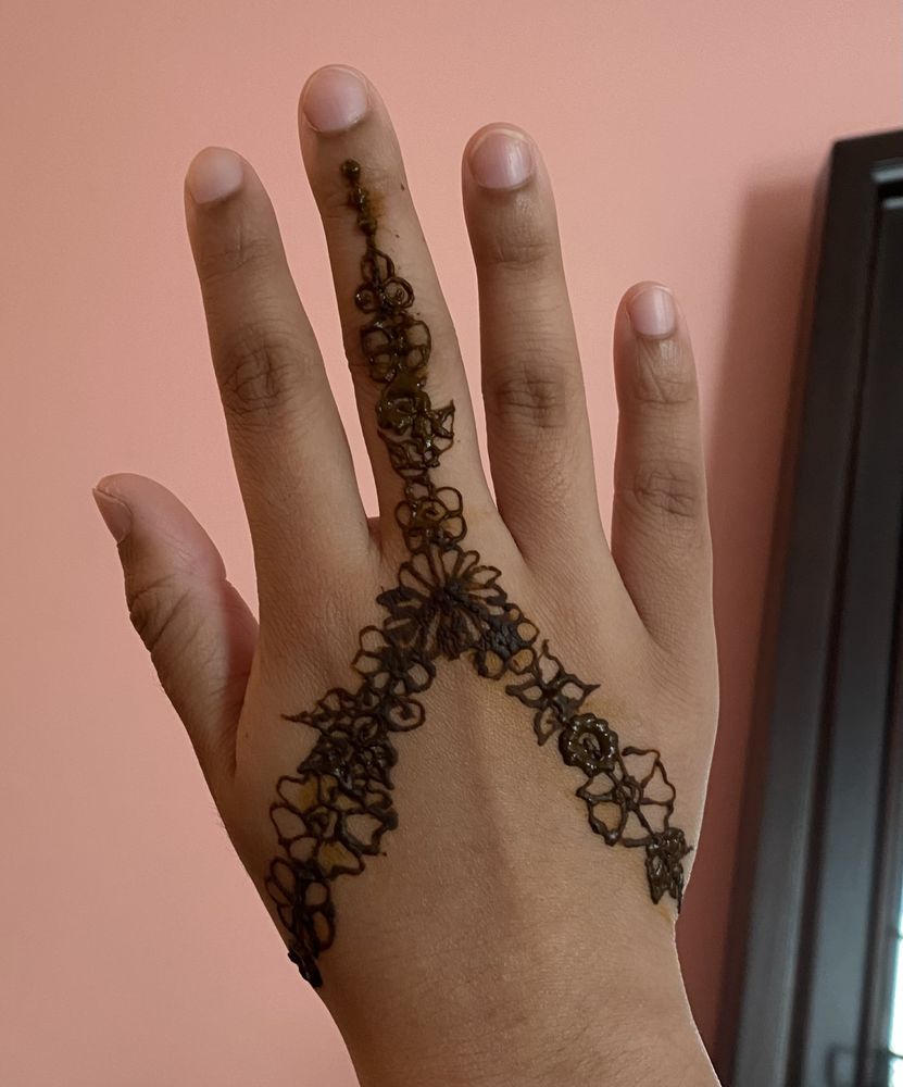 MoonMehndi