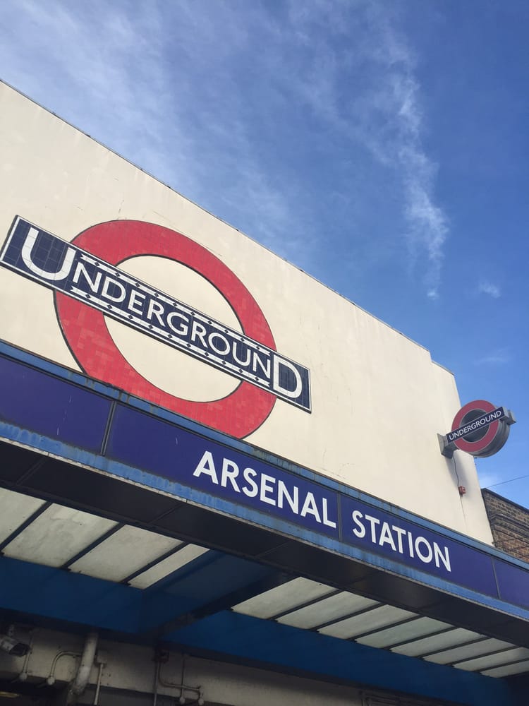 Arsenal Underground Station Train Stations Highbury Hill
