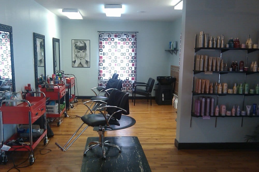 Trends Style Studio Hair Salons 301 Jefferson Pike, Smyrna, TN