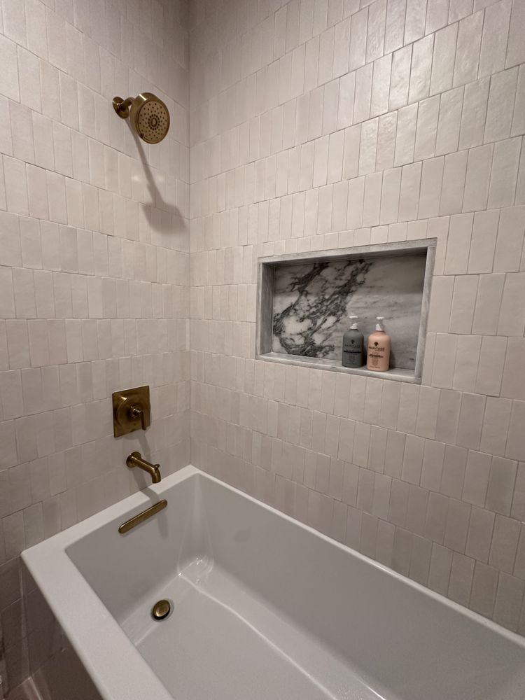 Dorothy's Tile & Stone
