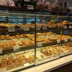 paris baguette 95 photos