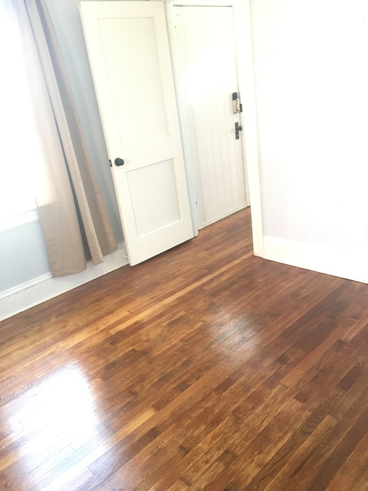 image of business Rey Hardwood Floor
