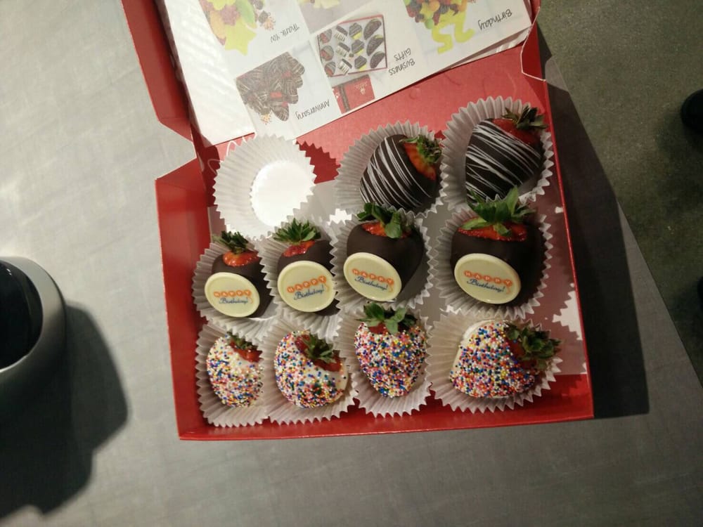 Edible Arrangements (New) 15 Photos & 37 Reviews Chocolatiers & Shops 235 N Moorpark Rd