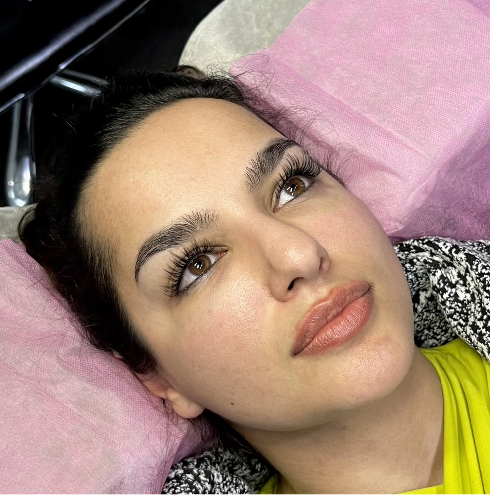 Tunti Beauty Bar