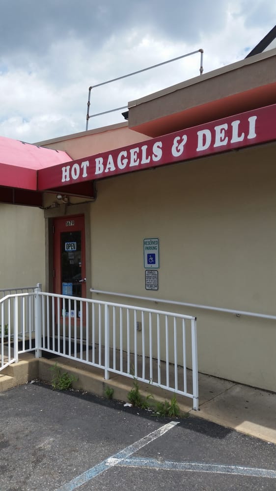 Bagel Stop 20 Photos & 18 Reviews Bagels 1679 Hamilton Ave