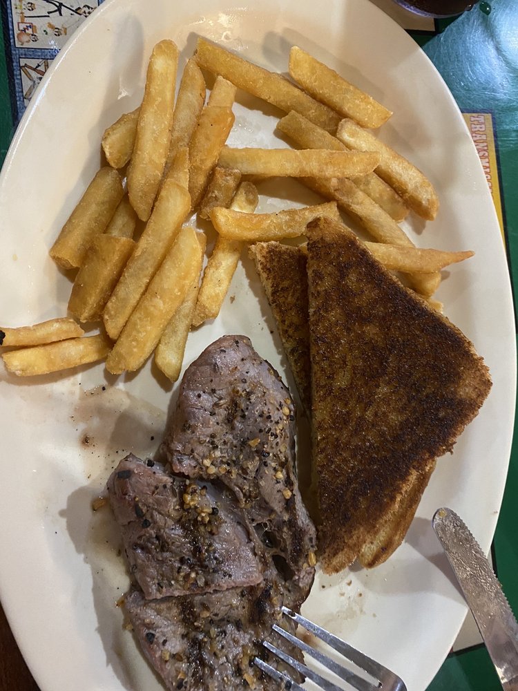 Pojos 24 Hour Restaurant