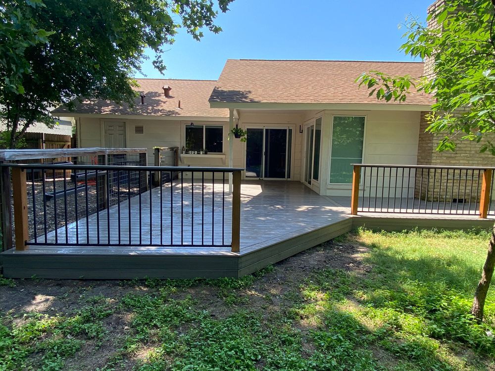 Aulders Deck & Fence