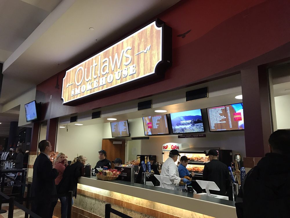 Outlaws Smokehouse