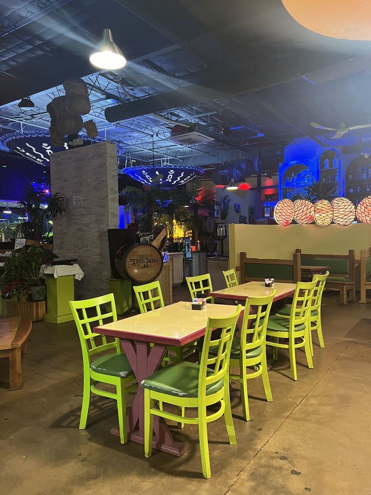 Emma's Mex Grill