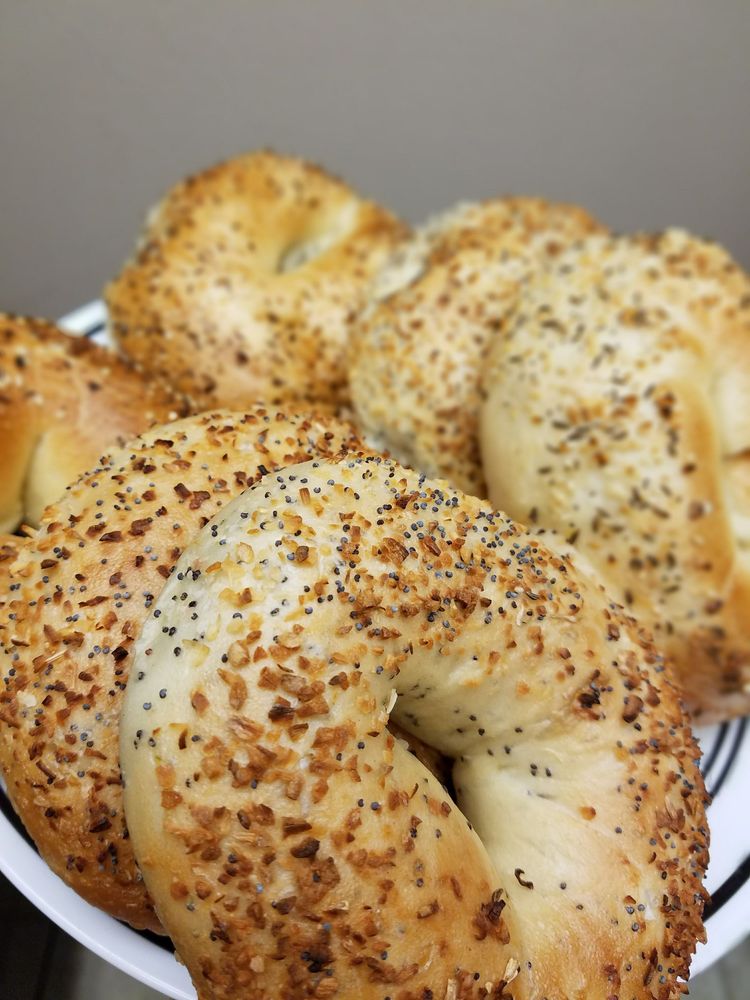 Noah’s Bagels 99 Photos & 196 Reviews Bagels 1901 J St, Midtown