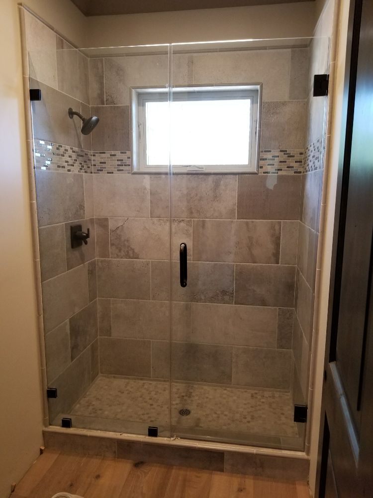 Porcelain Tile Installation With Decorative Liner Inserted Yelp Photo Of Celtic Tile And Stone Sacramento Ca United States Porcelain