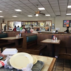 Parkers Barbecue Restaurant 32 Photos 22 Reviews Barbeque Photo Of Parkers Barbecue Restaurant Greenville Nc United States