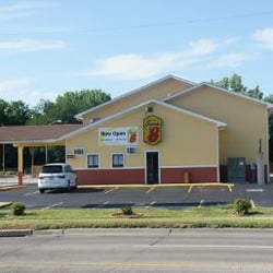 Super 8 Fremont Ne Hotels 1250 E 23rd Street Photo Of Super 8 Fremont Ne United States