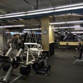 Gold S Gym 19 Photos 48 Reviews Gyms 409 3rd St Sw Photo Of Gold S Gym Washington Dc United States Clean Weight Lifter And