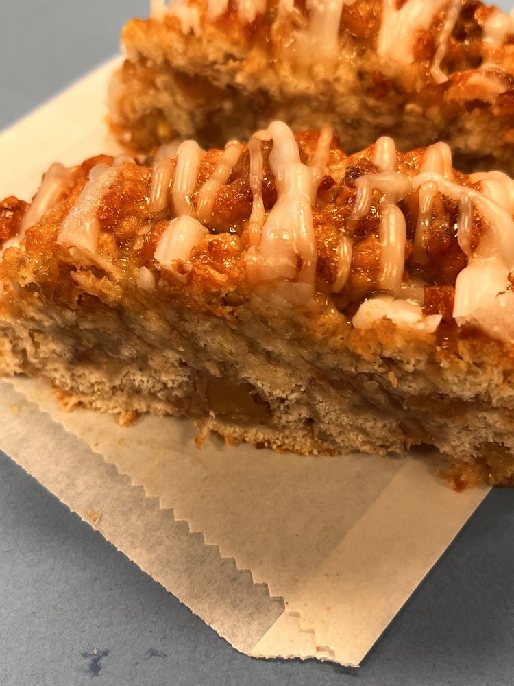 Russell’s Bakery