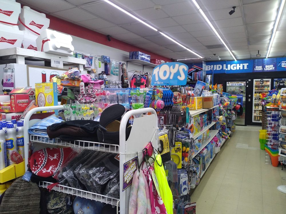 Jamaica Beach Food Store