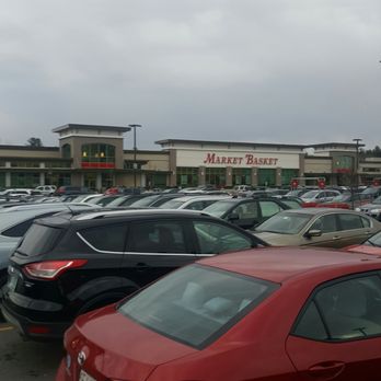 market basket 30 photos 20 reviews grocery 265 s broadway market basket salem nh flyer