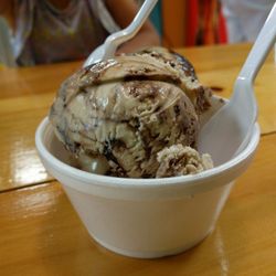 Ba Roos Ice Cream 19 Photos 11 Reviews Frozen Photo Of Ba Roos Ice Cream Bethany Beach De United States Guatemalan