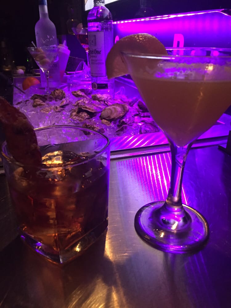 The Martini House 17 Photos & 27 Reviews Bars 437 Elizabeth St