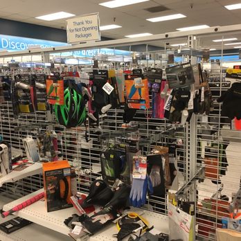 Ross - Arizona Ross Stores, Inc. corporate website. Home of Ross Dress for Less and dd's Discounts.