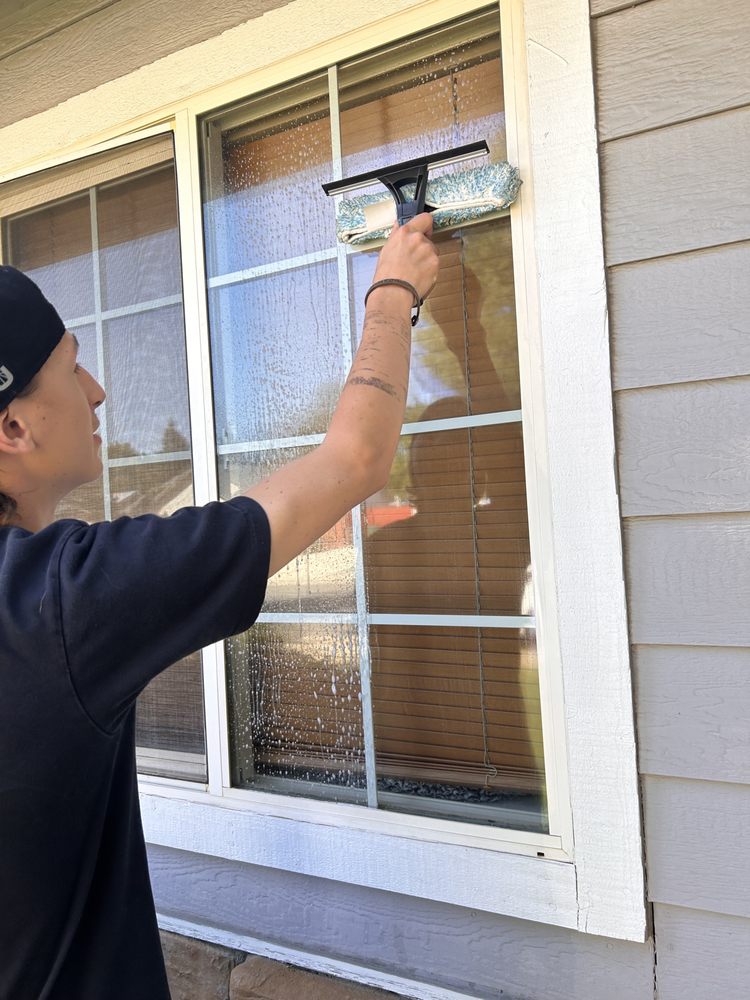 Brothers Window Washing