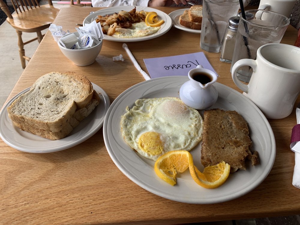 Traditions Restaurant & Bakery