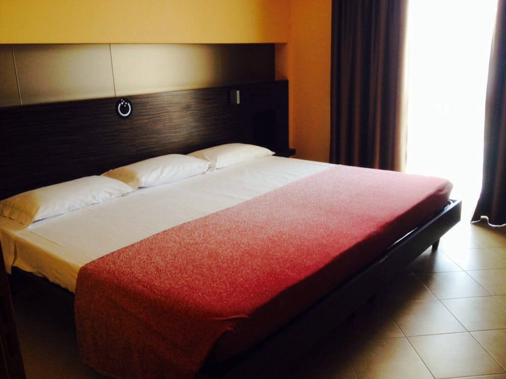 Letto Matrimoniale A Tre Piazze