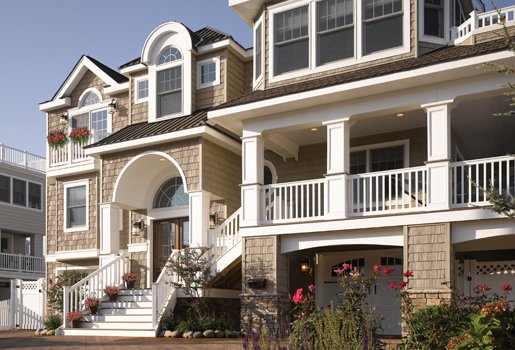 B & E Roofing