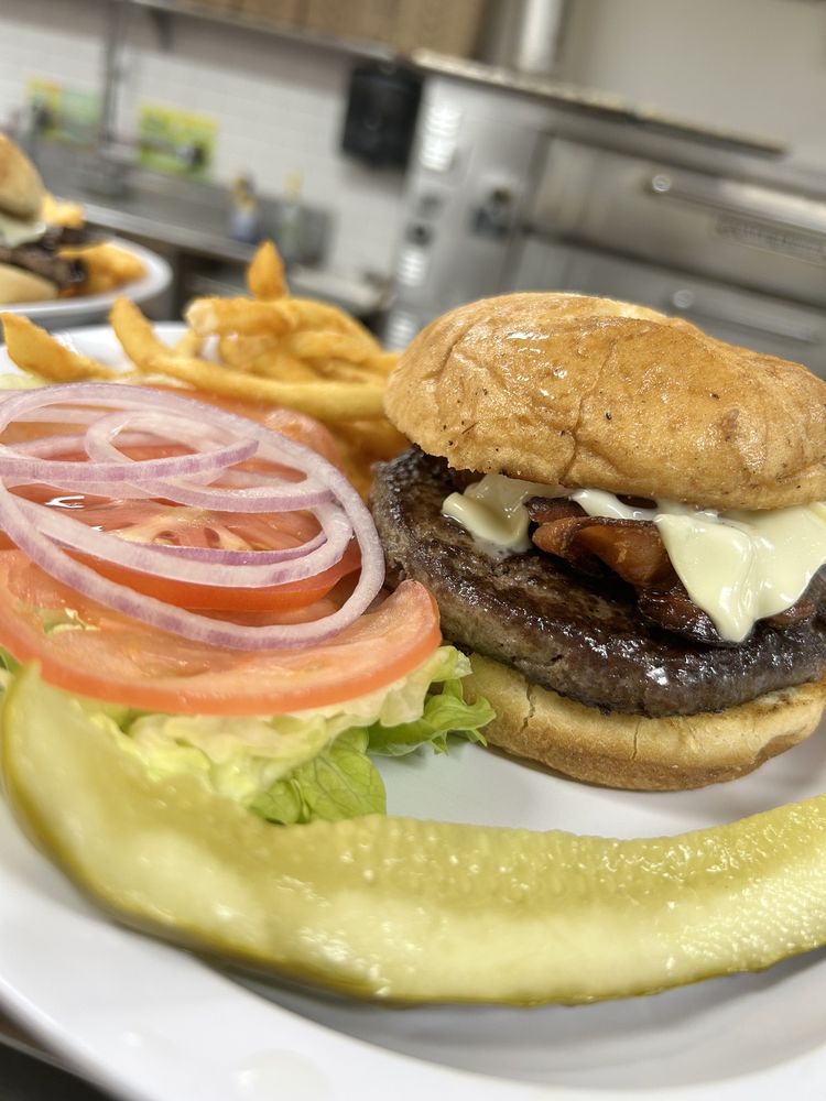 Diromio's Pizza & Grill