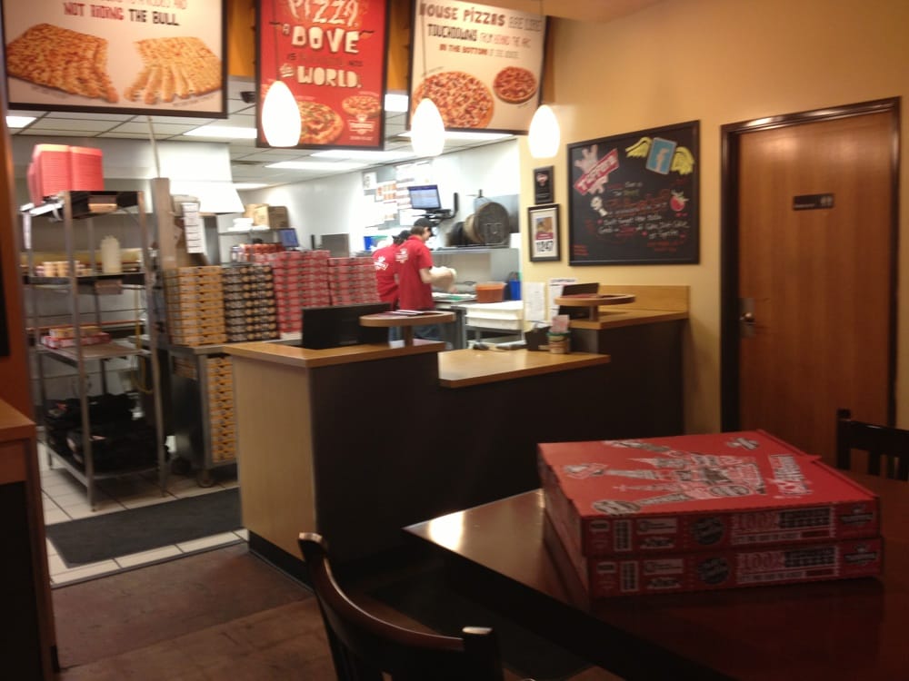 Toppers Pizza Pizza 2159 Eastridge Ctr, Eau Claire, WI Restaurant