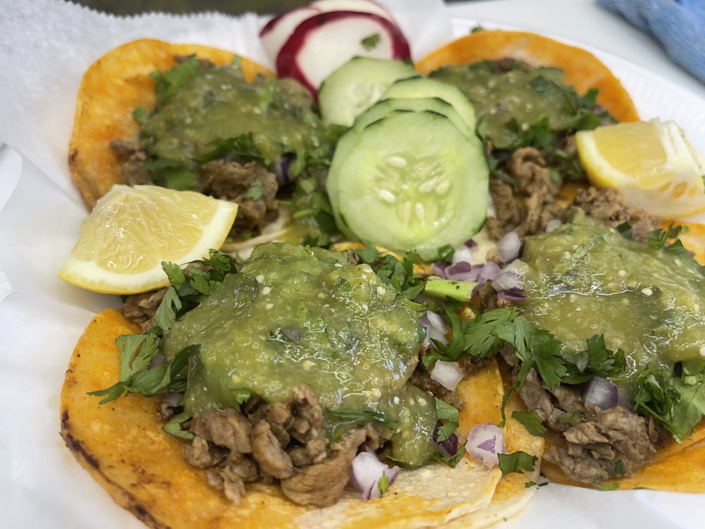 Valencia’s Tacos