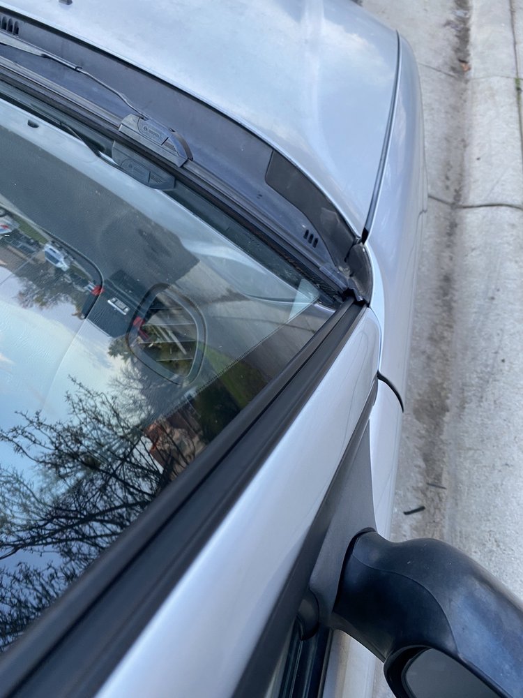 Auto Glass Solutions