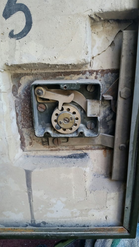 E & S Security and Locksmith