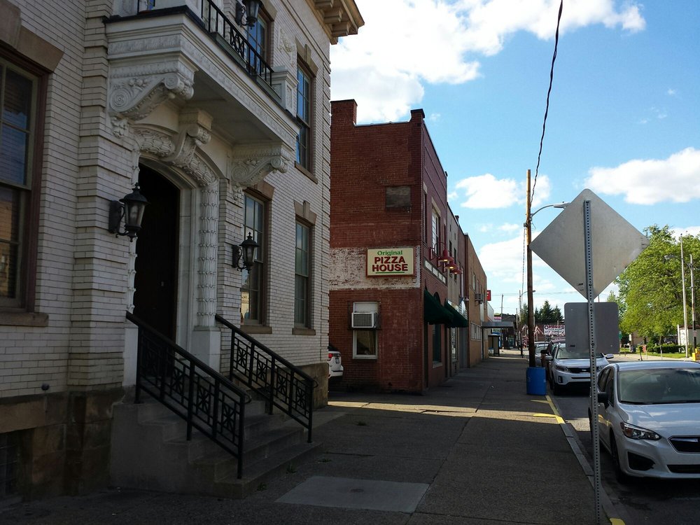 Pizza House 26 Photos & 28 Reviews Pizza 1007 Merchant St, Ambridge, PA Restaurant