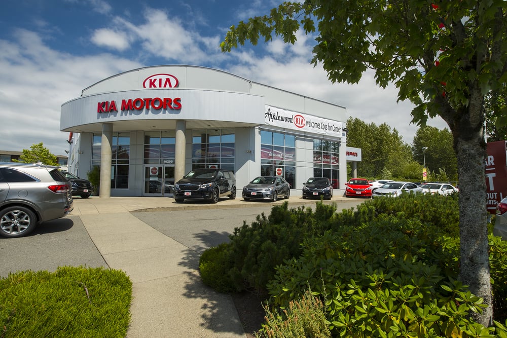 Applewood Kia Surrey