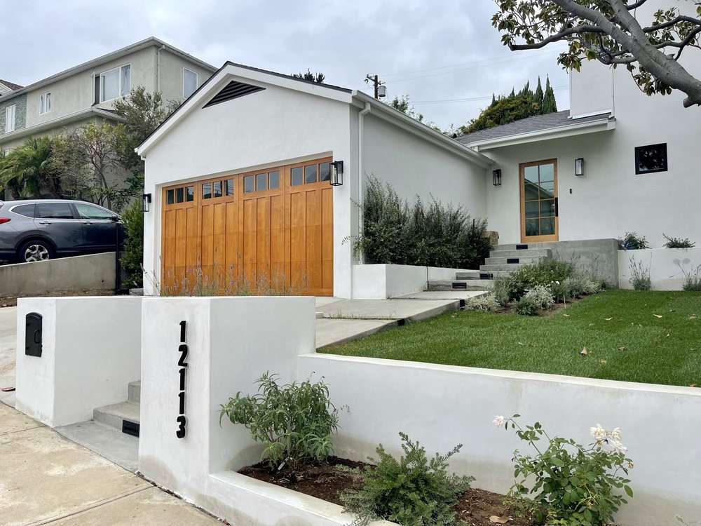 image of business L.A. Remodeling Co.