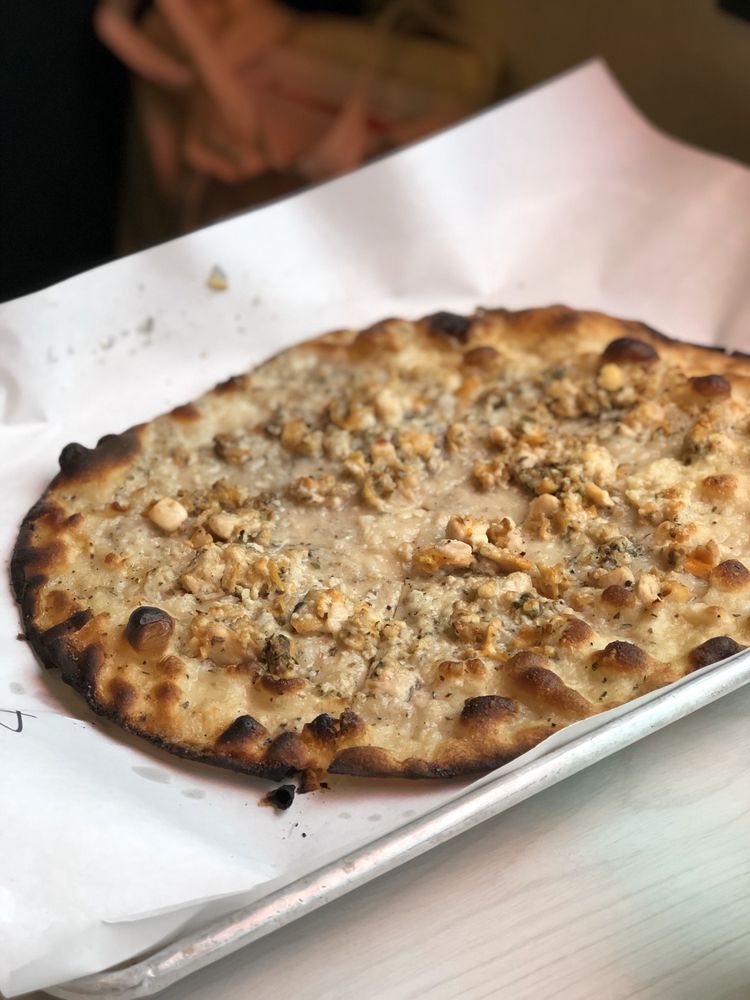 Frank Pepe Pizzeria Napoletana