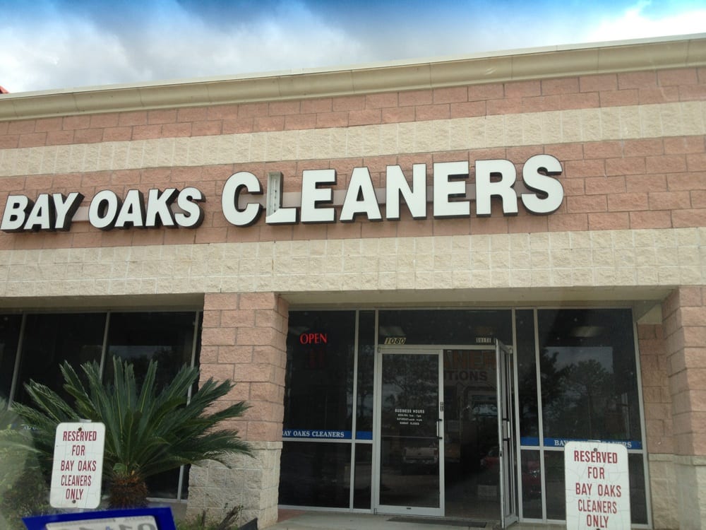 Bay Oaks Cleaners 13 Reviews Laundry Services 1080 Clear Lake