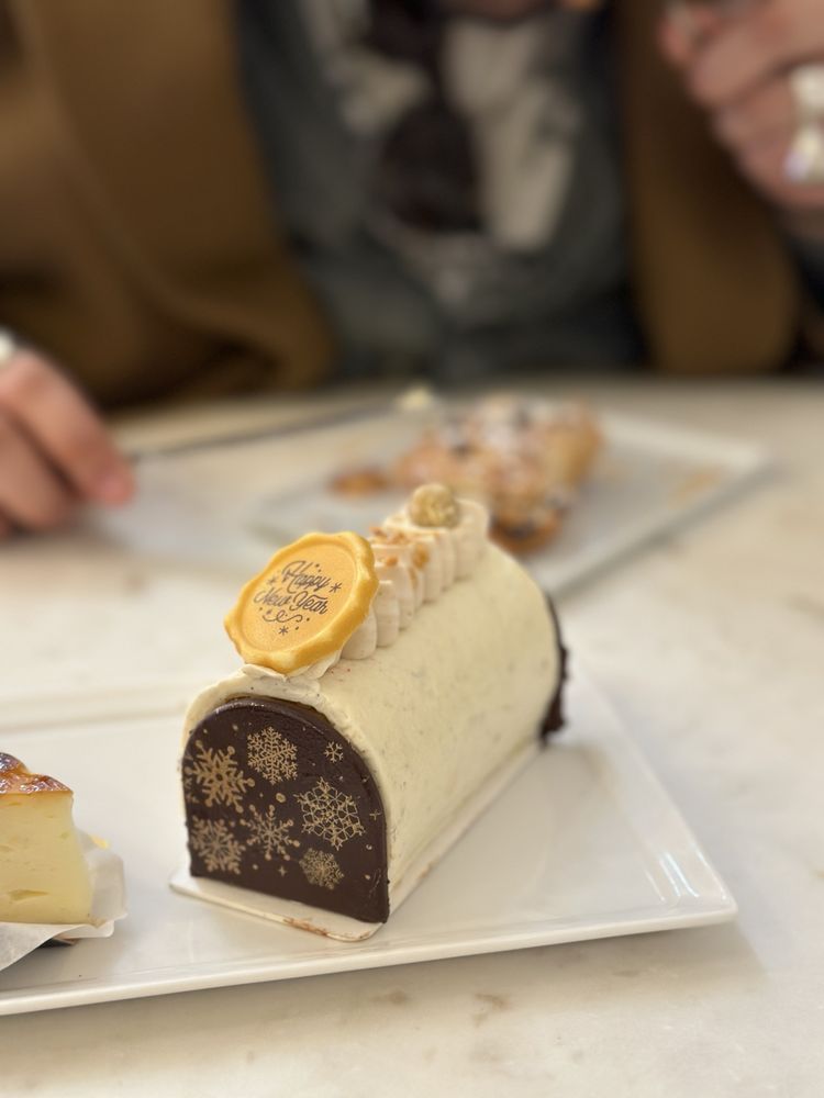 Renaissance Pâtisserie