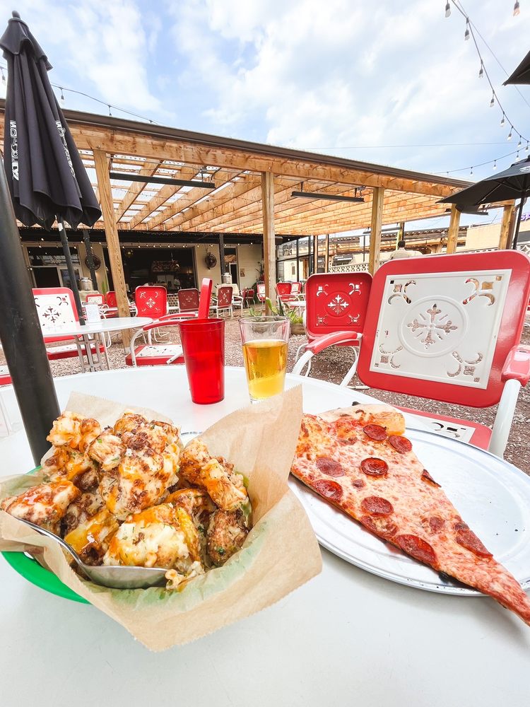Pizza Lobo